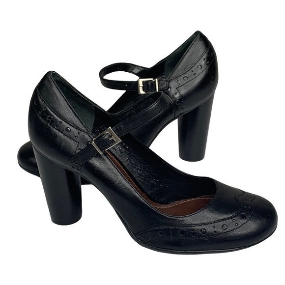 Gianni Bini Black Leather Wing Tip Heels Ankle Strap Dancing Retro Comfort Sz. 6 - Picture 6 of 15